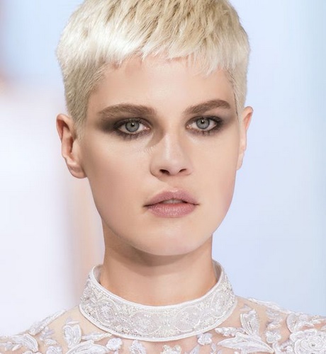 Trendy fryzury wiosna lato 2018