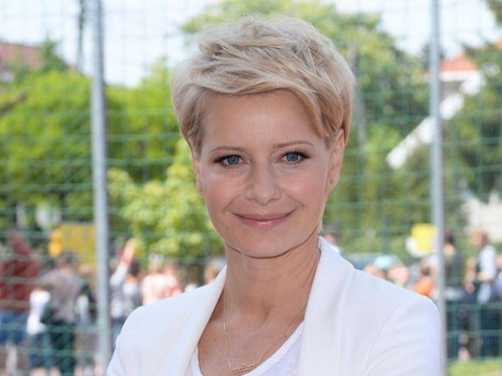 Małgorzata Kożuchowska Fryzury