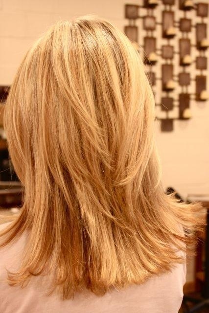 Fryzury cieniowane włosy długie