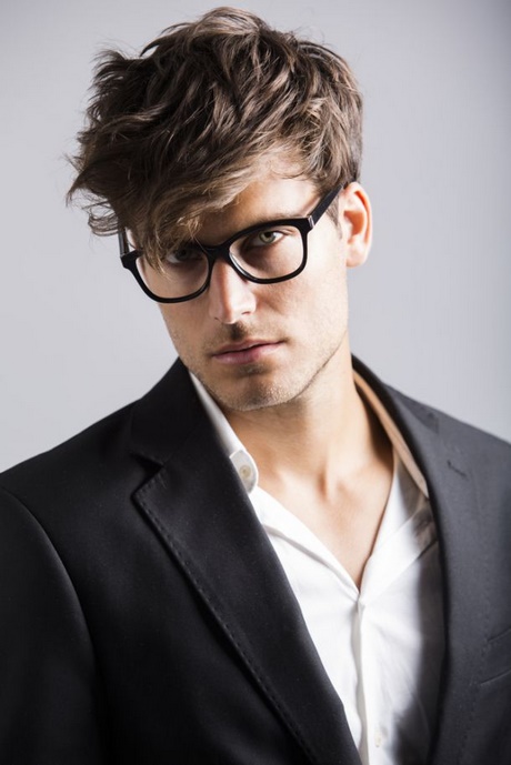 Modne fryzury męskie krótkie włosy