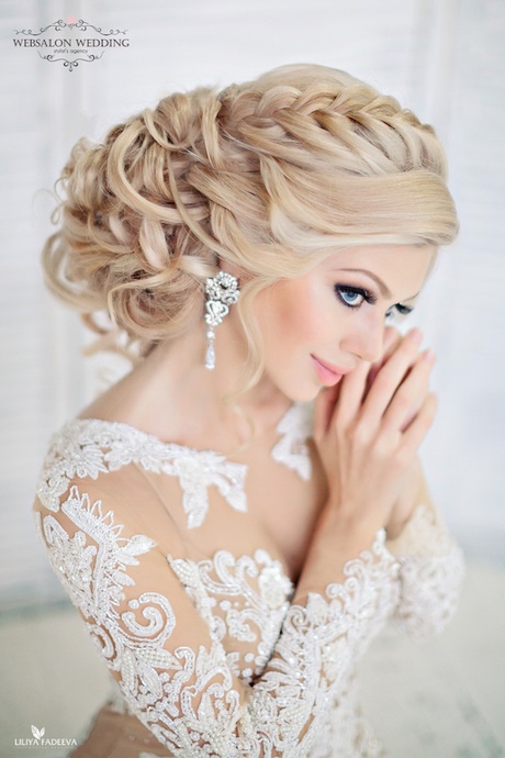 Piękne fryzury na wesele