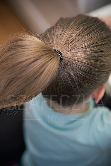 Fryzury dziewczęce długie włosy