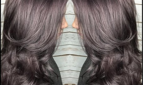 Modne fryzury i kolory włosów 2019