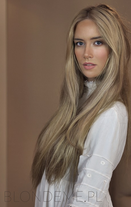 Fryzury naturalny blond