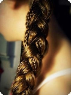Warkocze fryzury dla dziewczynek
