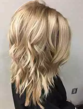 Fryzury blond cieniowane