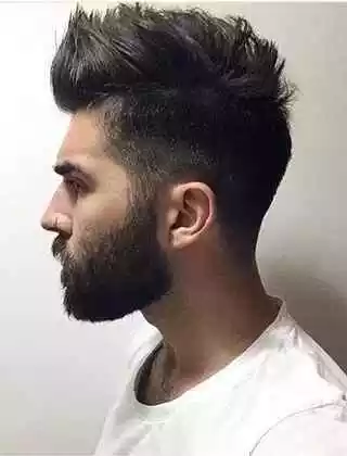 Fryzury na zapuszczanie włosów