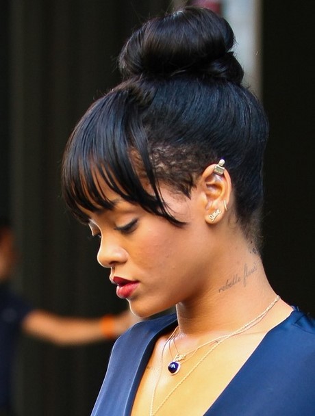 Rihanna grzywka