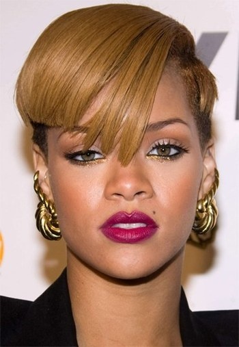 Rihanna krotkie wlosy