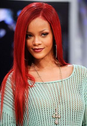 Rihanna włosy
