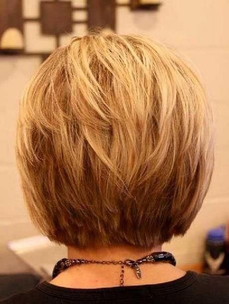 Krotkie fryzury dla kobiet po czterdziestce