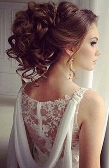 Śliczne fryzury na wesele